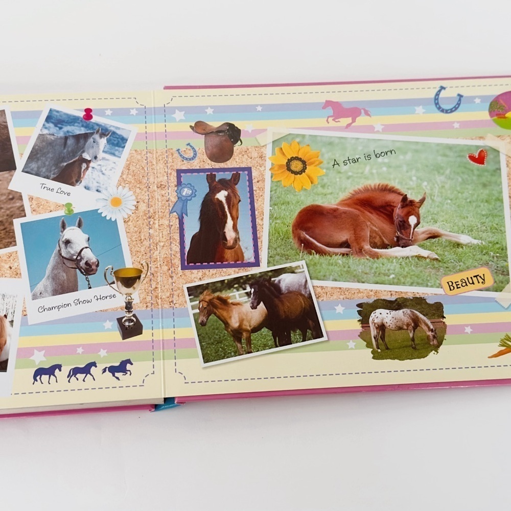 Totally Horses: Jigsaw Puzzle Book - Picture 9 of 9